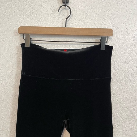 Spanx Velvet High Rise Slim Stretch Pull-On Shaping Leggings Black Large - Picture 9 of 14